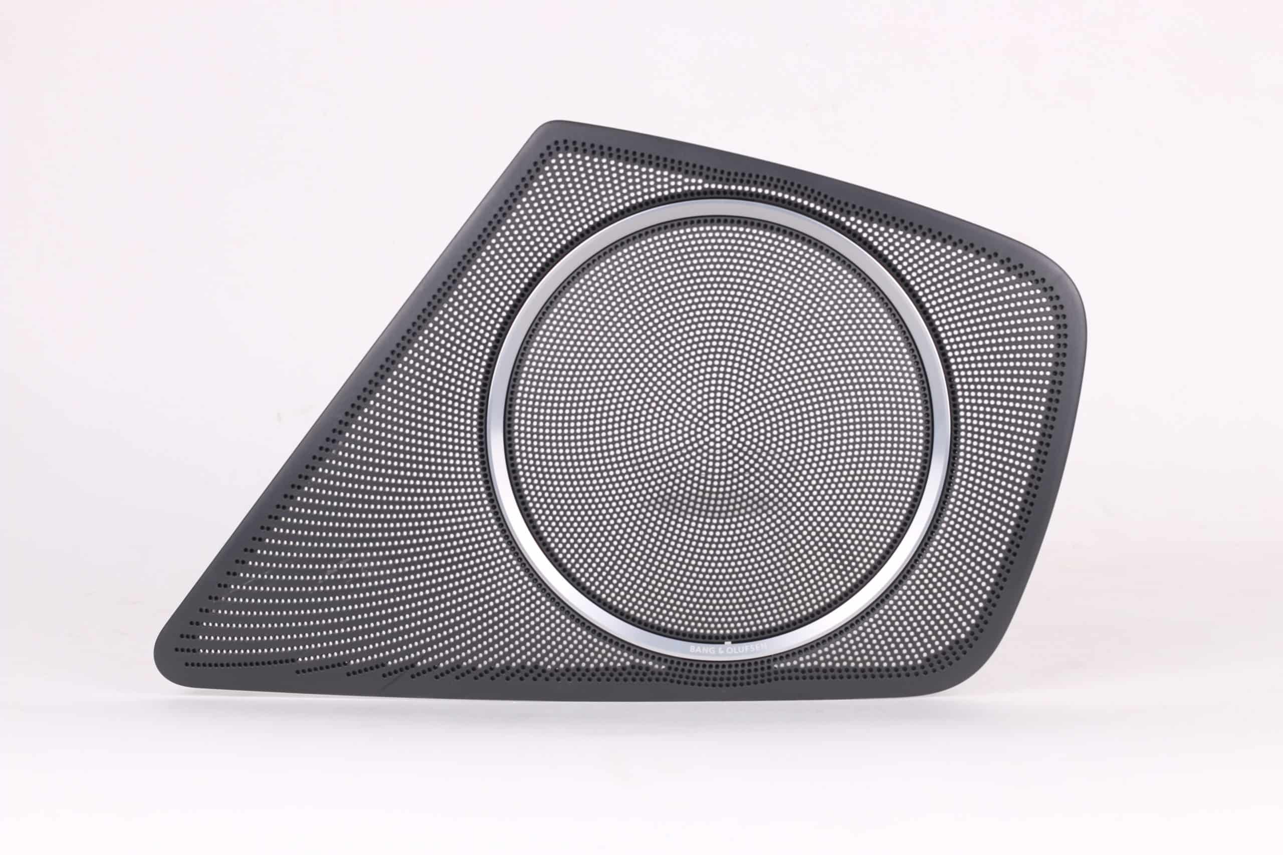 Grille | 8K0 035 419 A