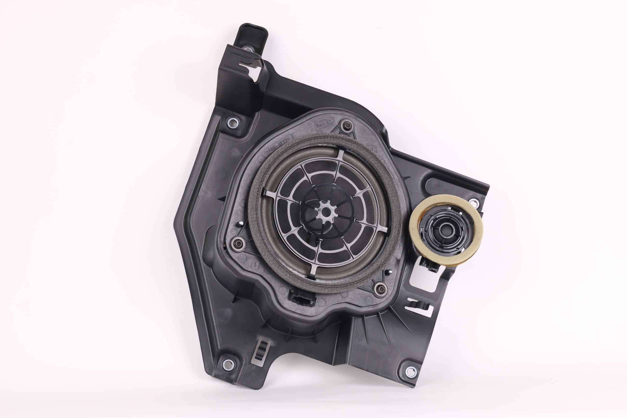 Suporte de montagem da colunaAssociado com: 8S0 035 399 / 8S0 035 411 A | 8S8 035 241 A