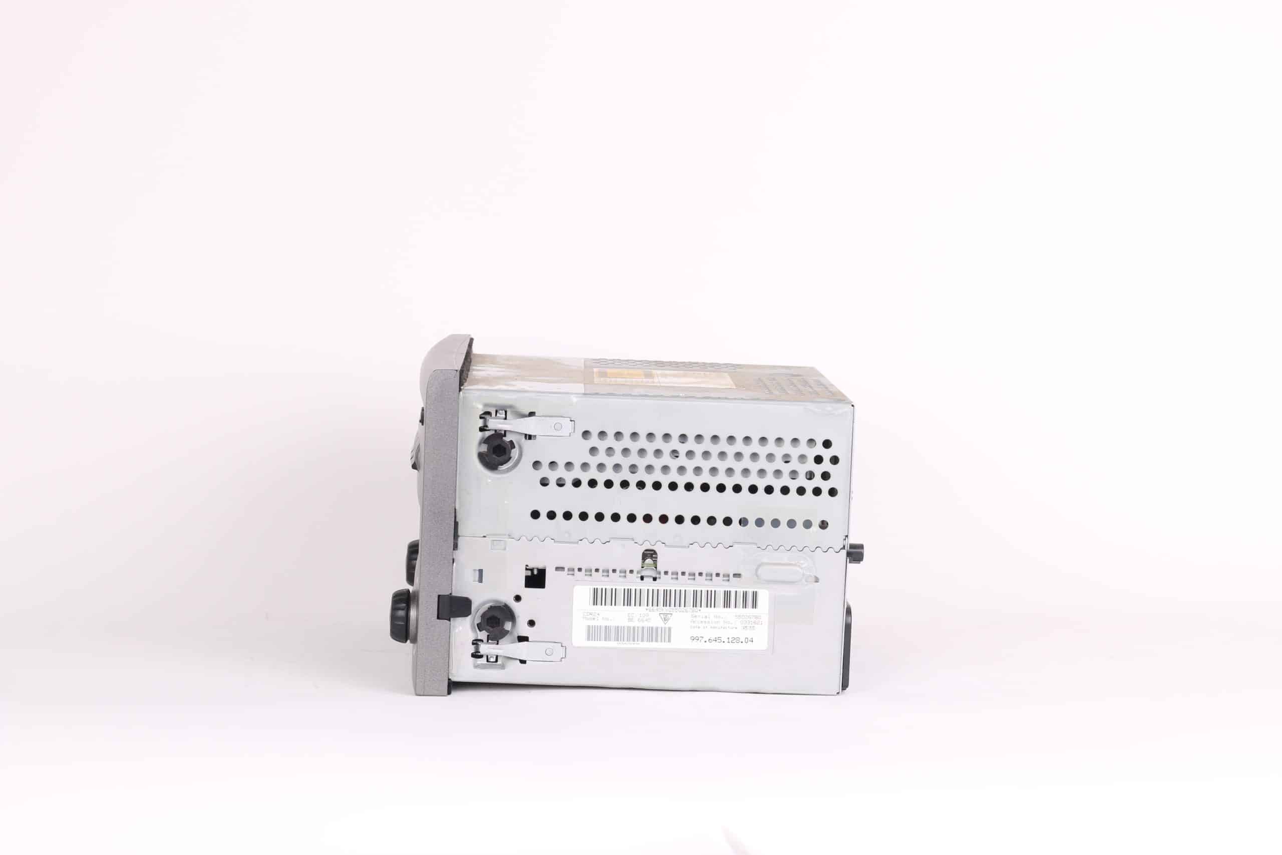 Système multimédia CDR 24 | 997 645 128 04 (1) - immagine 2