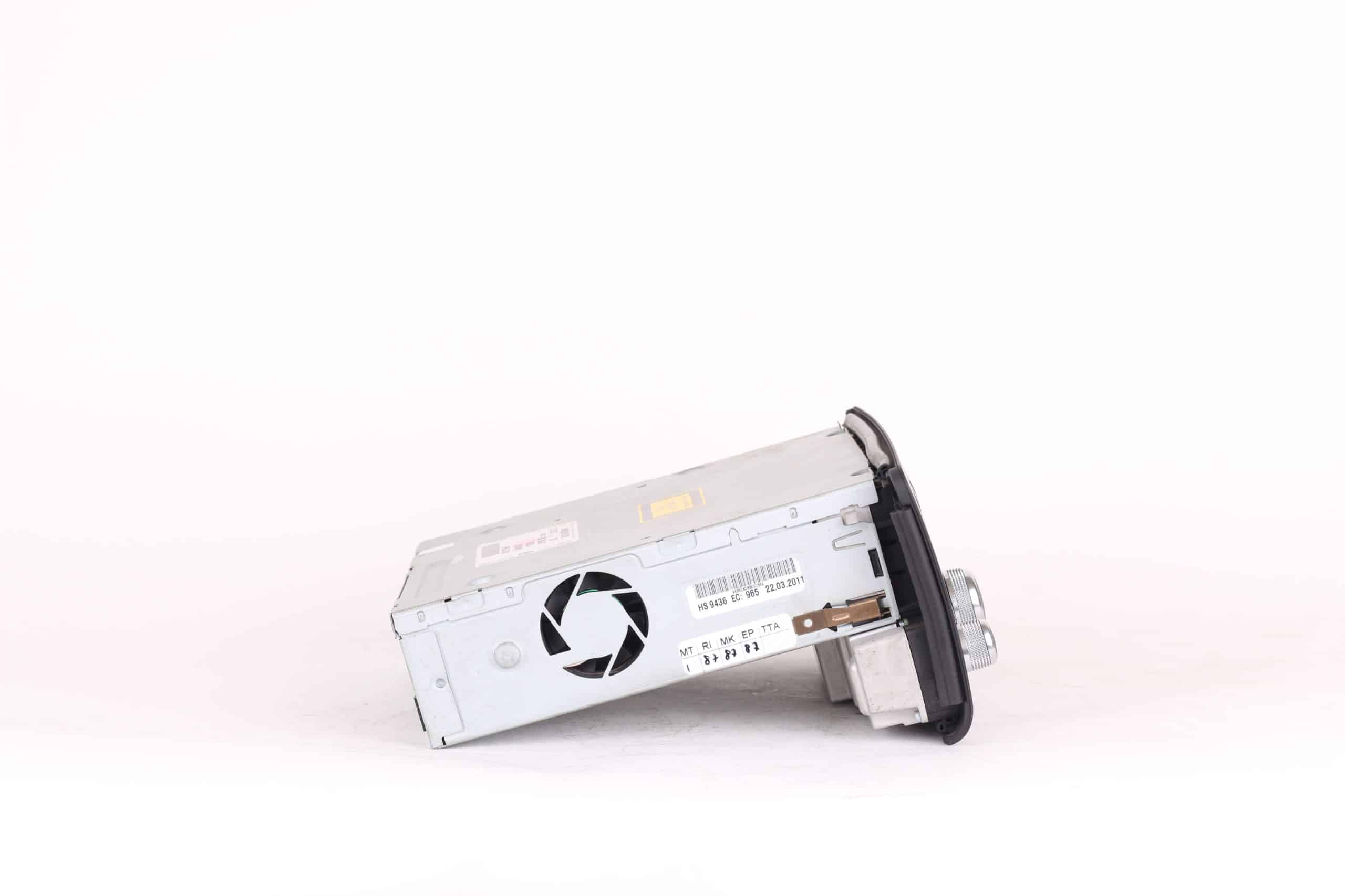Système multimédia MMI3GP | 8X0 035 666 A - immagine 4