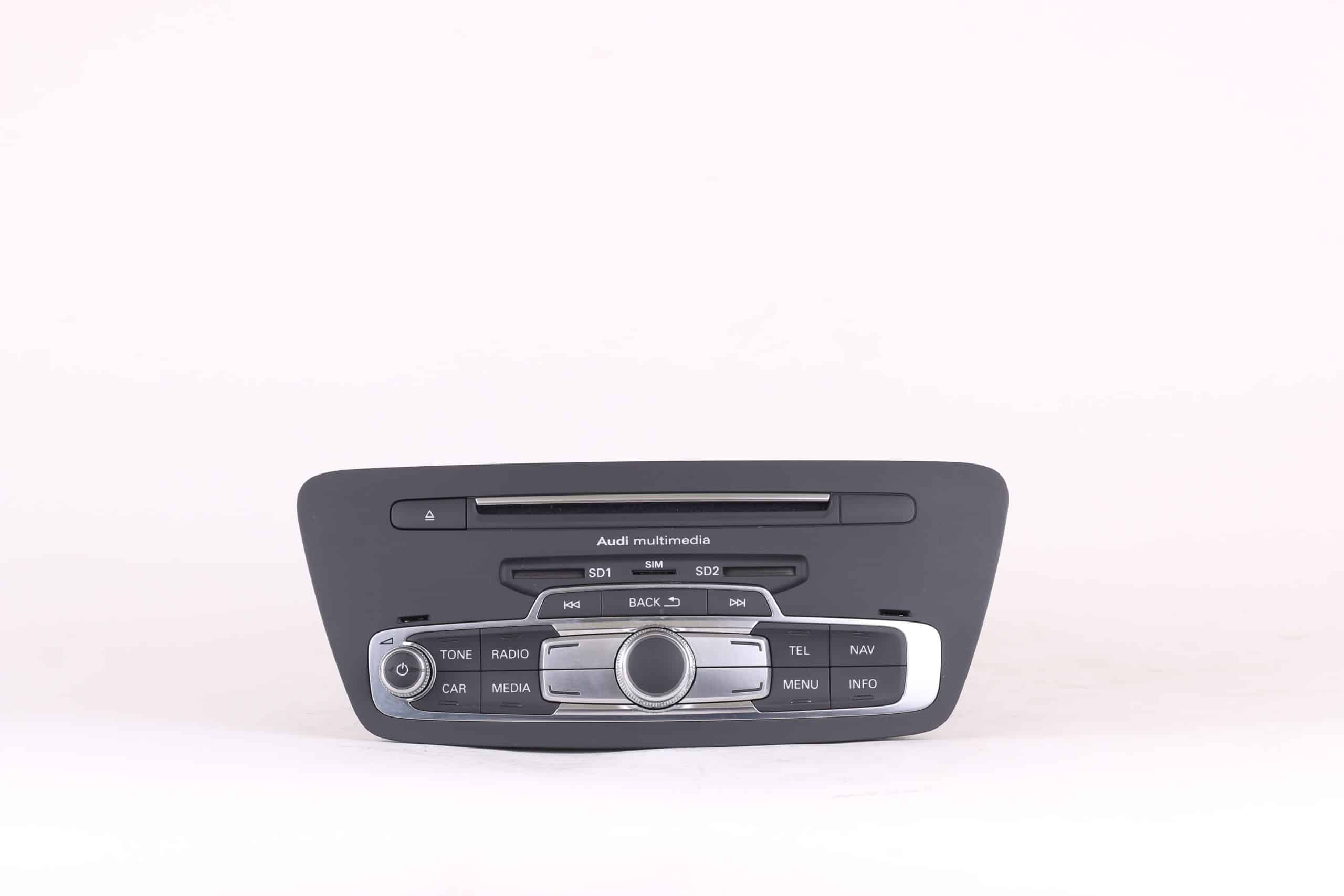 Sistema multimediale MMI3GP | 8U1 035 670