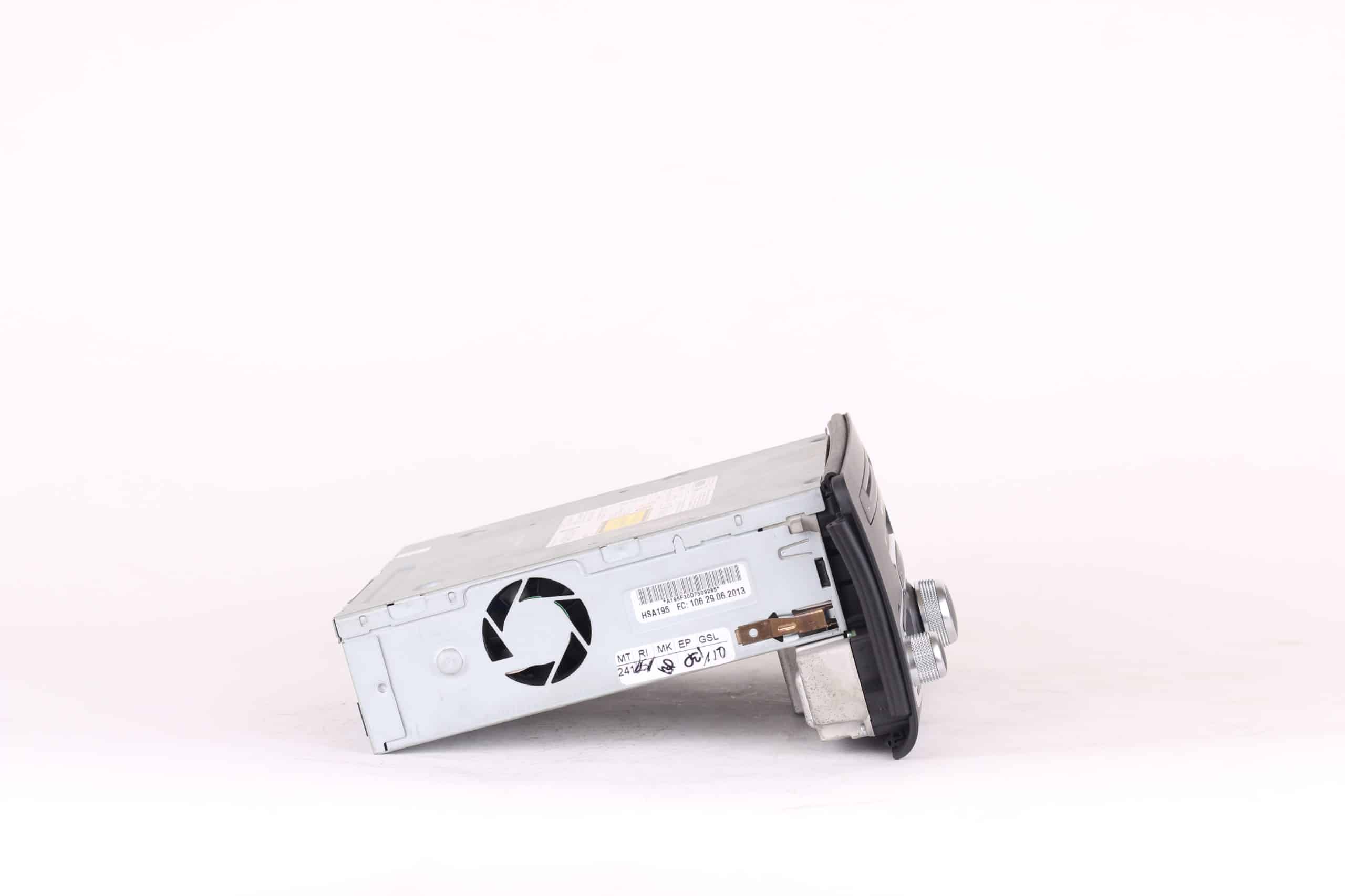 Système multimédia MMI3GP | 8X0 035 666 L - immagine 4