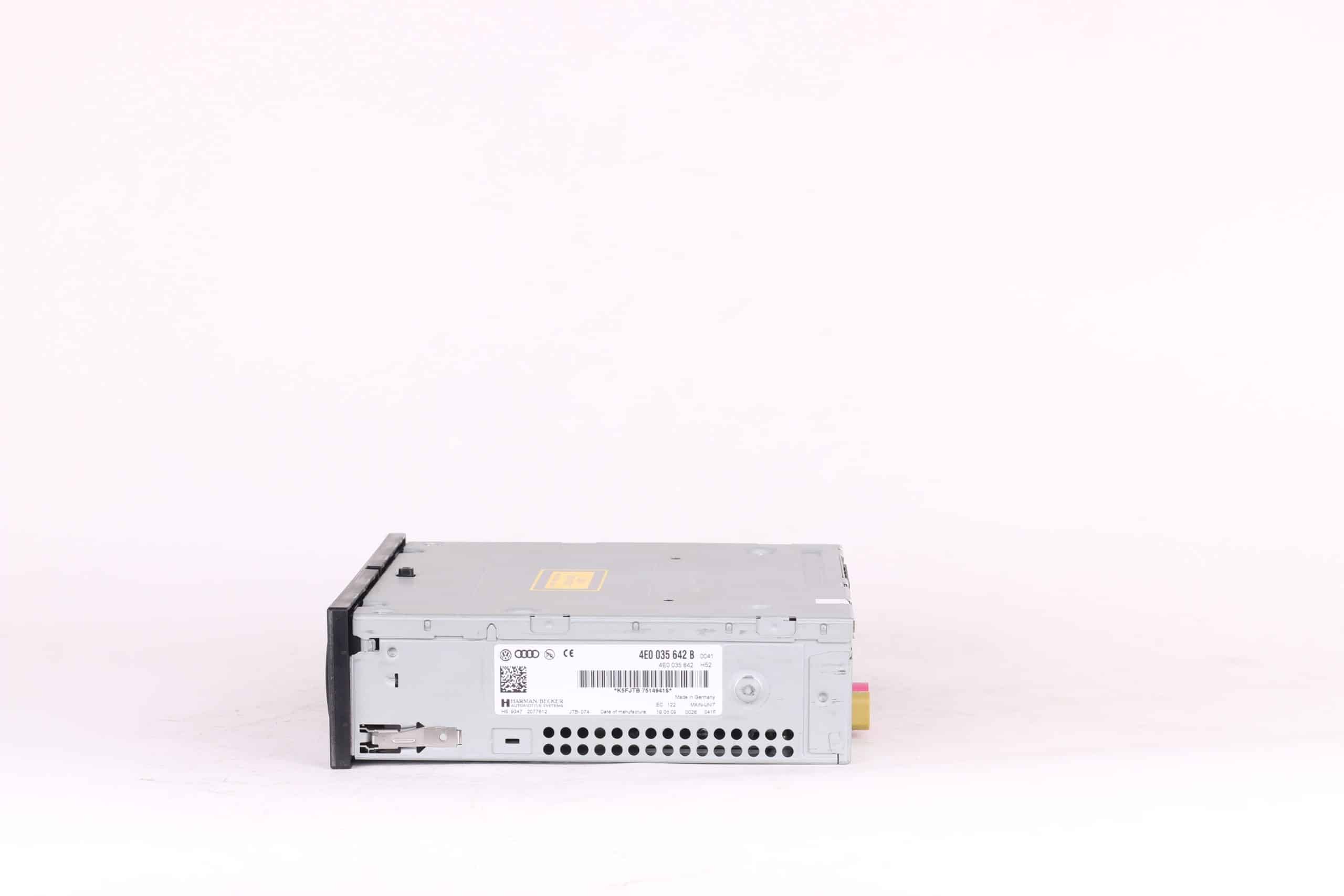 Système multimédia MMI3G Basic | 4E0 035 642 B – Image 2