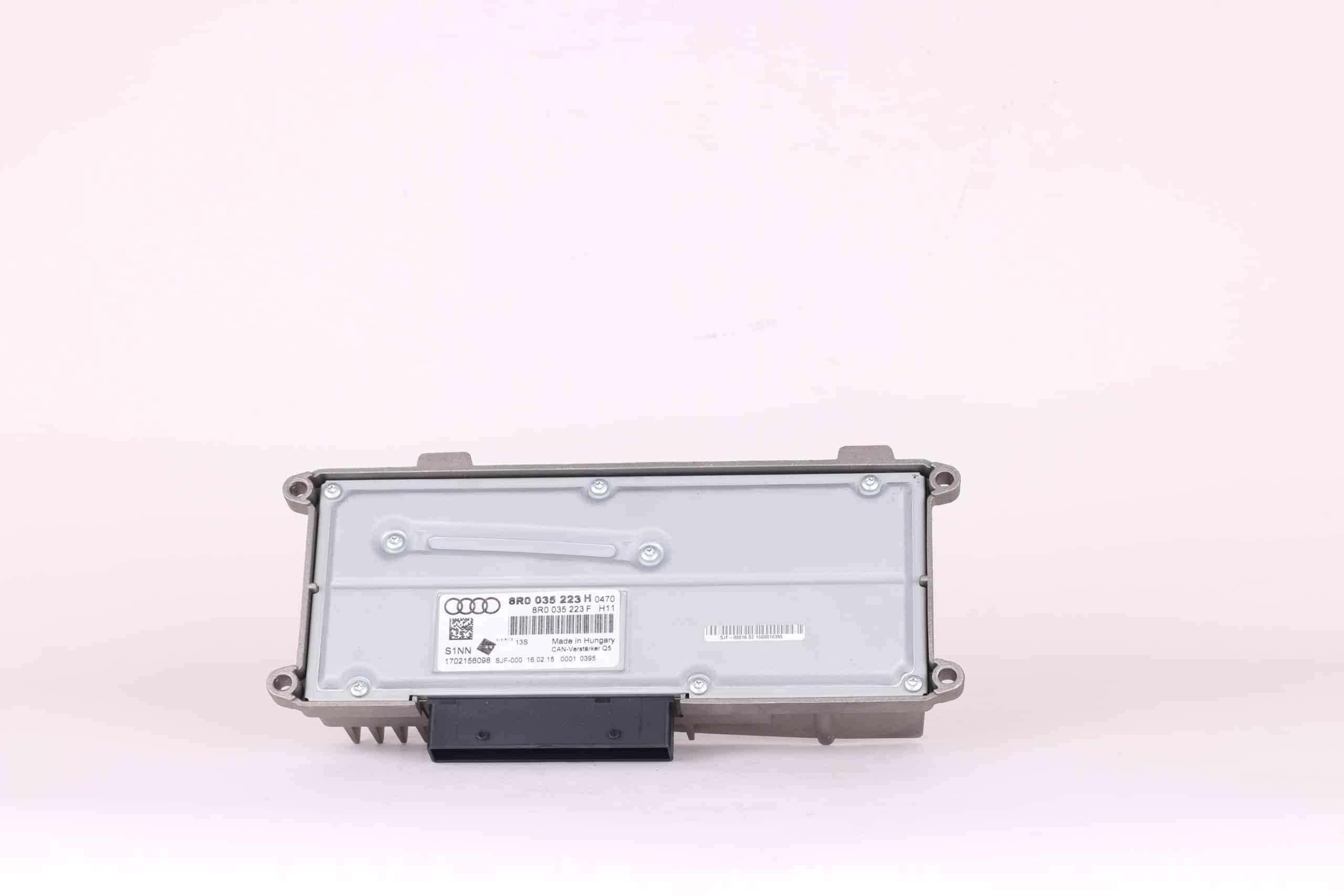 Amplificateur CAN-Verstärker Q5 - 6 canaux | 8R0 035 223 H (1) - Imagem 2